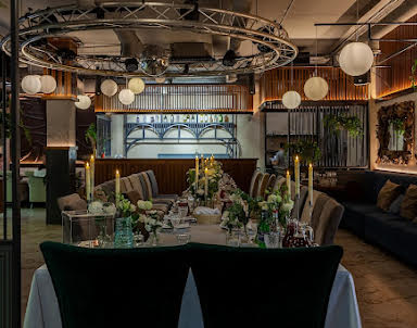  ресторан Двин Холл