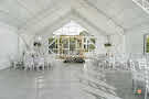 Барнхаус в «WHITE WEDDING»