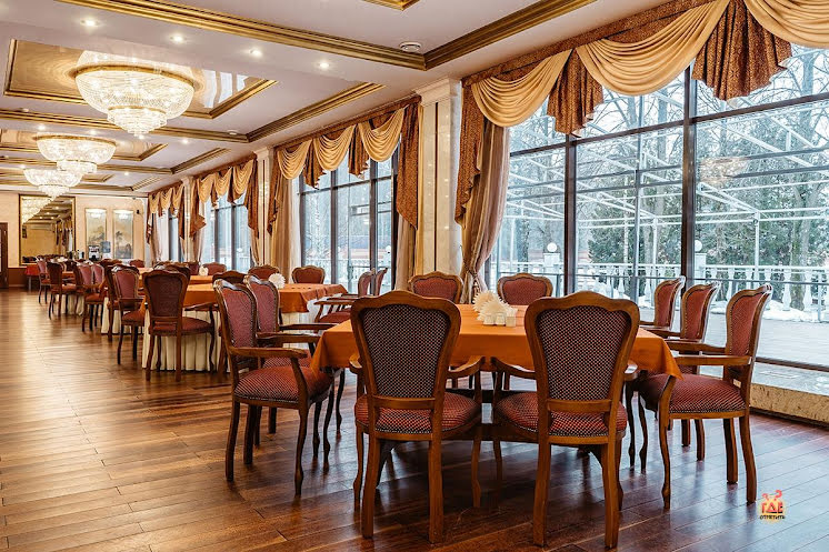 Большой зал в «Ресторан отеля «Тверь»» фотография №7