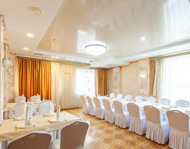  ресторан Золотой дворик