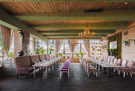 Большой зал  в Малый зал