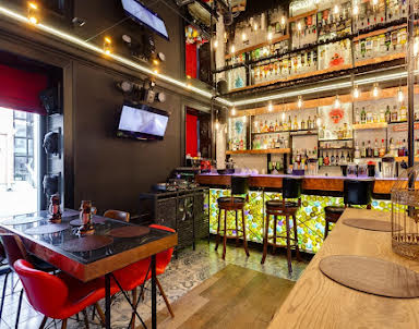 Корпоратив в Симпозиум