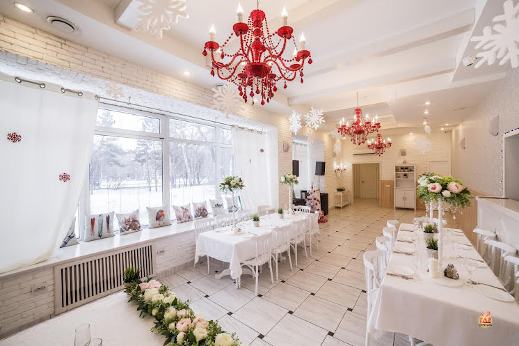 Большой зал в «Бузина» фотография №6