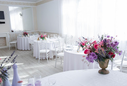 Конференц-зал в Бутик-отеле "У Озера" в Веранда "Garden Park"