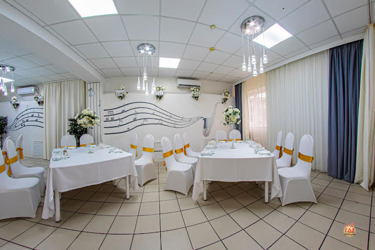 Большой зал  в «Праздничный» фотография №13