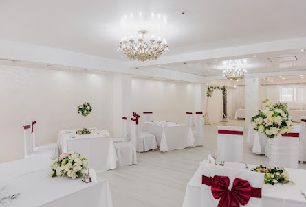 Малый зал в Малый зал