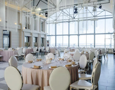  ресторан Париж