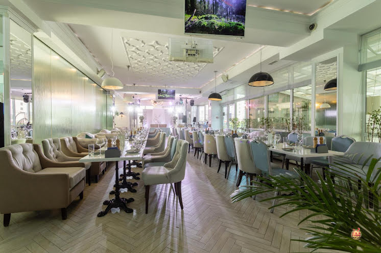 Основной зал в «Vogue» фотография №8