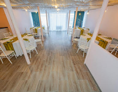  ресторан Загородный клуб «Соловьи»