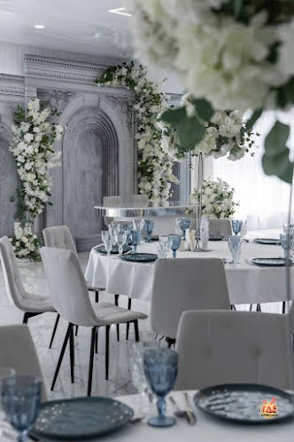 Основной зал  в «Облака в Аракчино» фотография №6