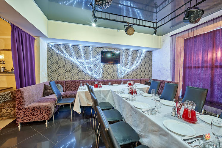 Караоке-зал в «Адам и Ева» фотография №9