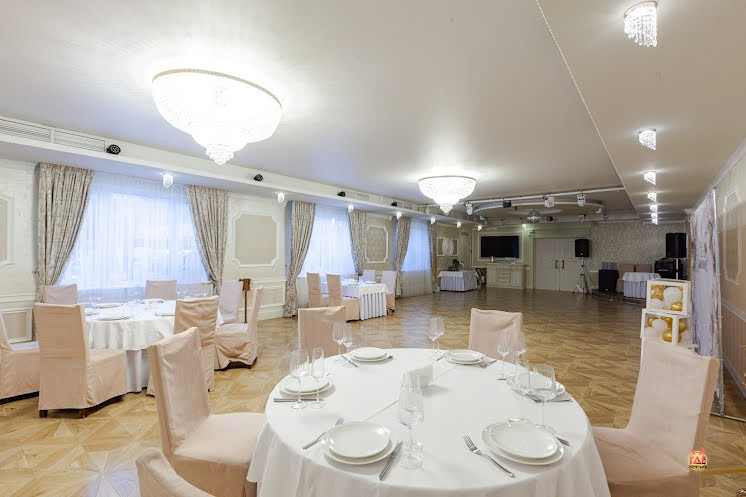 Большой зал в «Гранд Фэмили» фотография №15