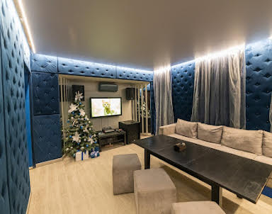  ресторан Сто Друзей