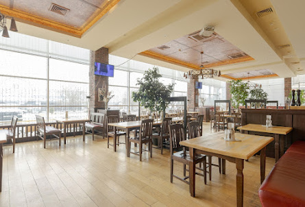 Ресторан "Brauplatz" в Конференц-зал "Ярославль"