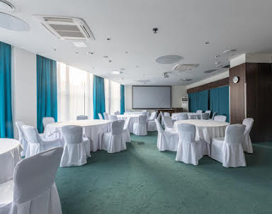  ресторан Cosmos Yaroslavl Hotel