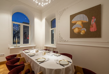 Малый зал в Малый зал