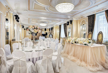 Зал «Версаль» в Беседки