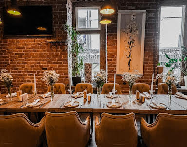  ресторан Хлеб и вино на Тверской