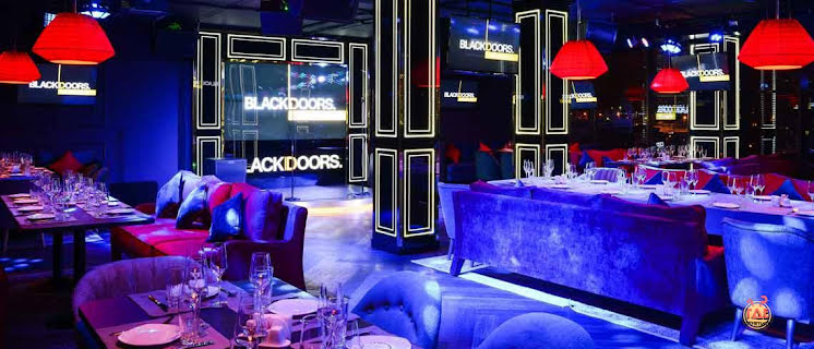 Основной зал в «BlackDoors» фотография №10