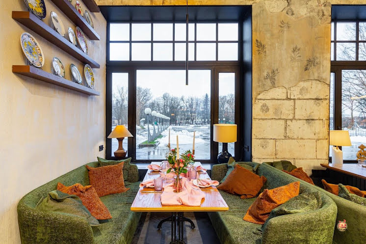 Основной зал  в «BONA Петергоф» фотография №10