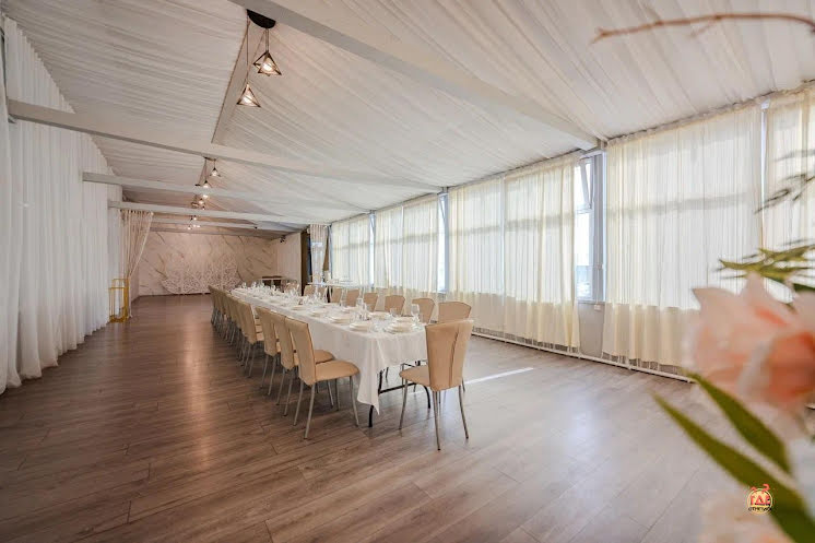 Зал на 120 человек в «Artest» фотография №6