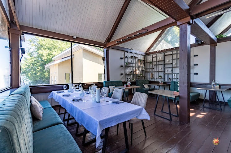 Летний ресторан Château Tamagne в «SMOLINOPARK» фотография №5