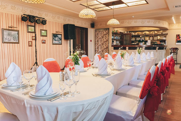 Большой зал в «Green Hotel» фотография №15