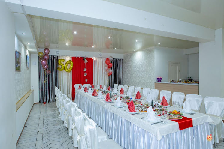 Малый зал в «Siesta на Петухова» фотография №11