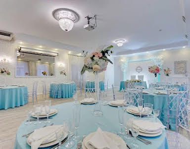  ресторан Amulet на Восстания