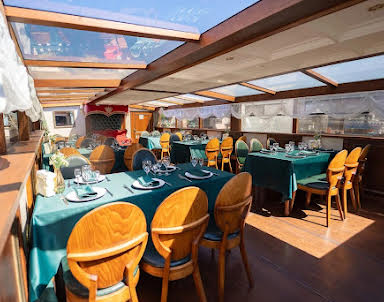 Корпоратив в Теплоход "Генерал"