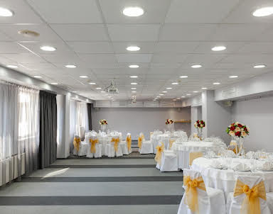  ресторан Marins Park Hotel Mocква Пражская