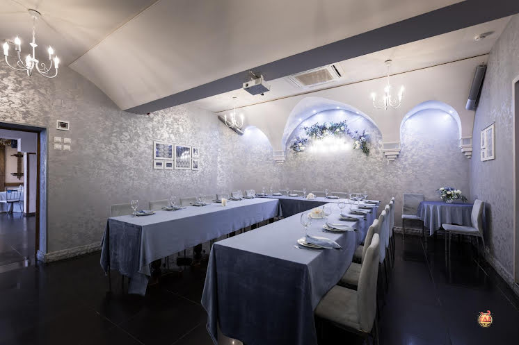 Зал «Гжель» в «Горница» фотография №17