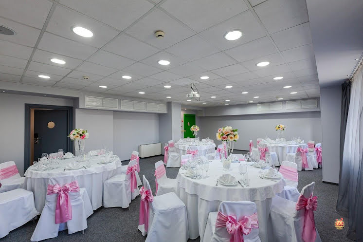 Зал «ЯЛТА» в «Marins Park Hotel Mocква Пражская» фотография №17