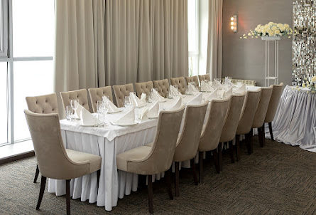 Большой зал в Ресторан