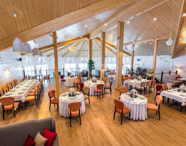  ресторан Vazuza Country Club