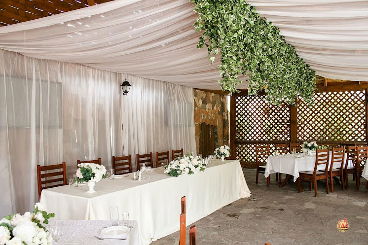 Летняя терраса в «Мельница» фотография №3