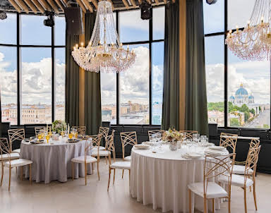 День рождения в Graf ZEPPELIN