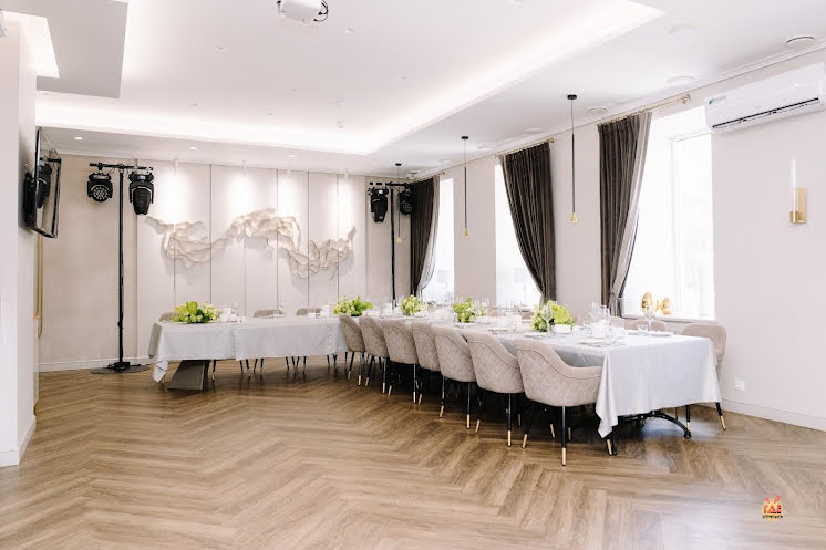 Основной зал в «Дача» фотография №6