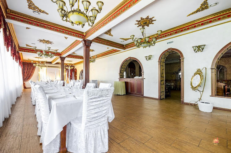 Большой банкетный зал в «Старая усадьба» фотография №6