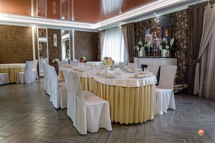 Каминный зал в «Вилла» фотография №7