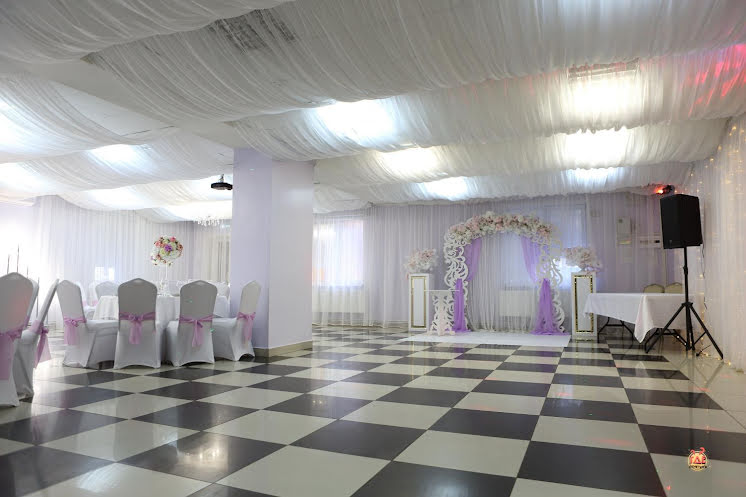 Основной зал в «VMESTE» фотография №6