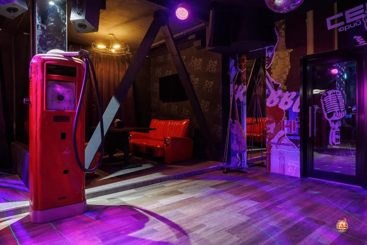 Караоке зал в «Руки ВВерх!» фотография №15