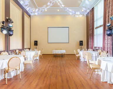 Корпоратив в Бристоль-Жигули