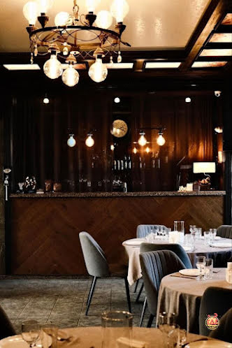 Зал с камином в «Бирюзовое» фотография №1