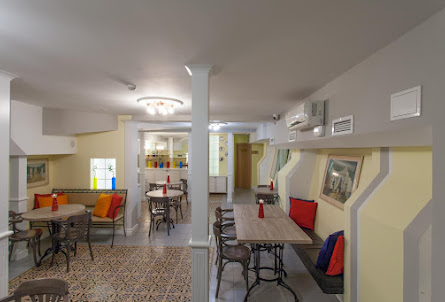 Зал «Андеграунд» в Зал «Модерн»