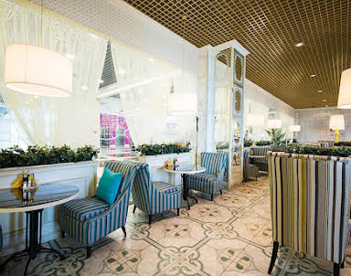  ресторан La Terrasse в ТЦ Indigo Life