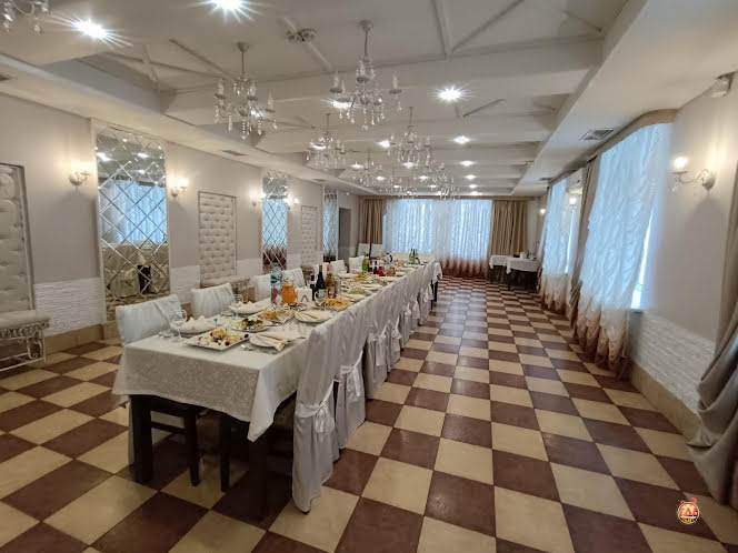 Основной зал в «Кантанелло на Маяковского» фотография №7