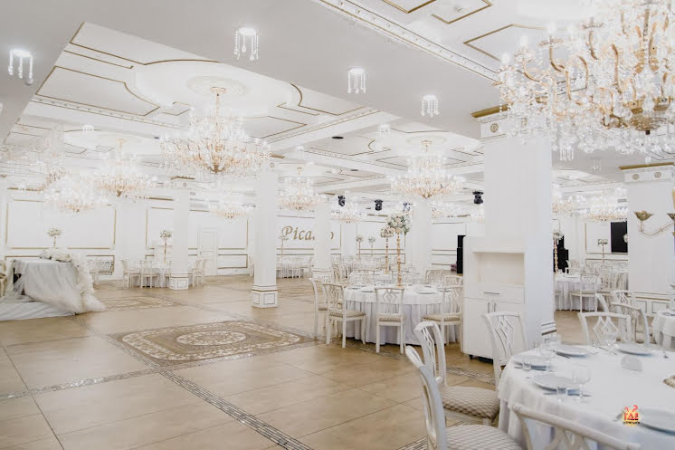 Белый зал в «Picasso» фотография №6