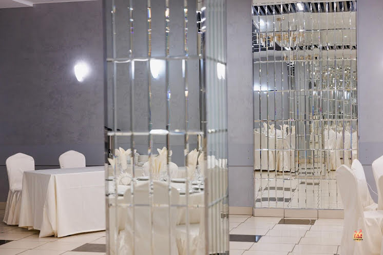 Зал «Белый холл» в «АМАКС Золотое кольцо» фотография №6