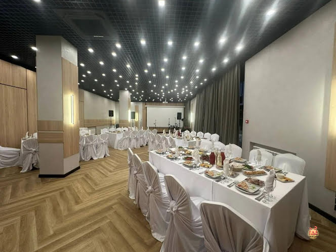 Зал "Премьер" в «Амакс Сафар» фотография № 1